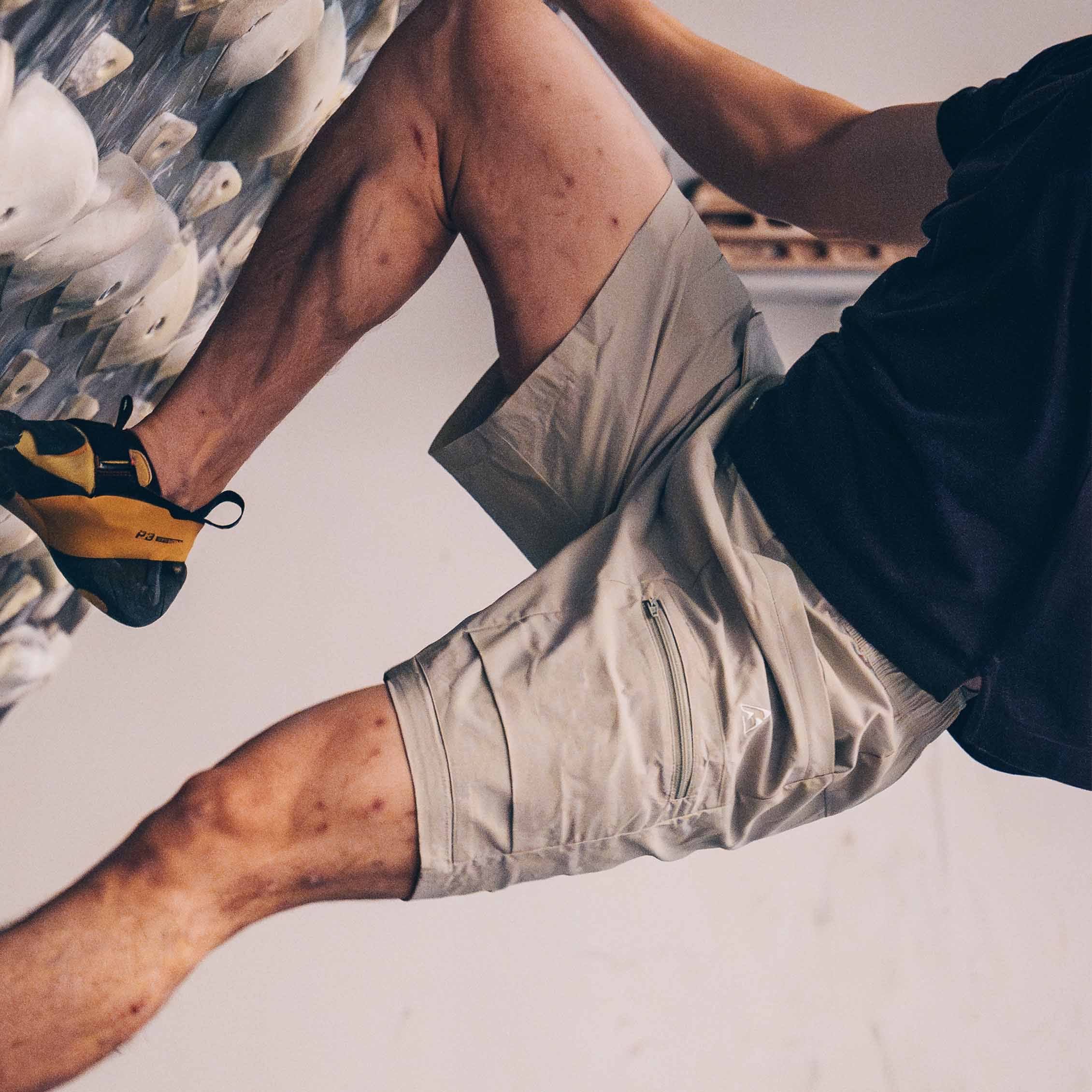 Cargo Shorts V2 - Birch White (collab shorts with Rogue/FullCreamMilk/Casual)